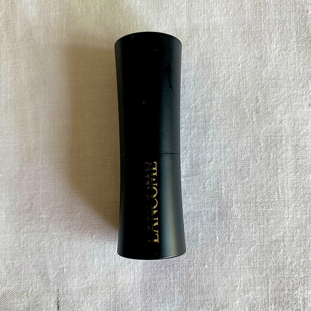 Lancôme 
L'ABSOLU ROUGE CREAM LIPSTICK, SHADE #196 FRENCH TOUCH - NWOB